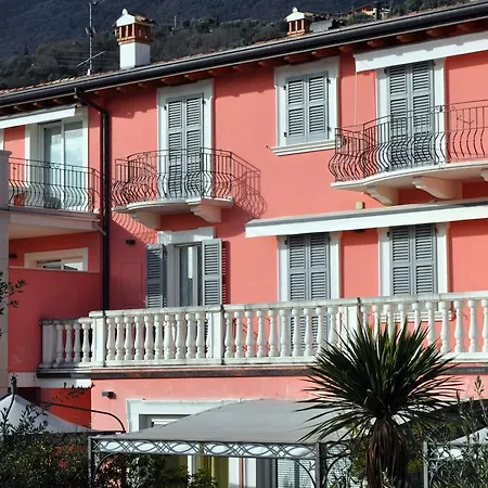 Casa Dei Limoni Toscolano Maderno