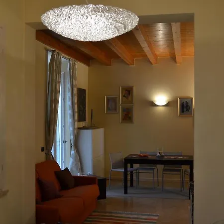 Nyaraló Casa Dei Limoni *